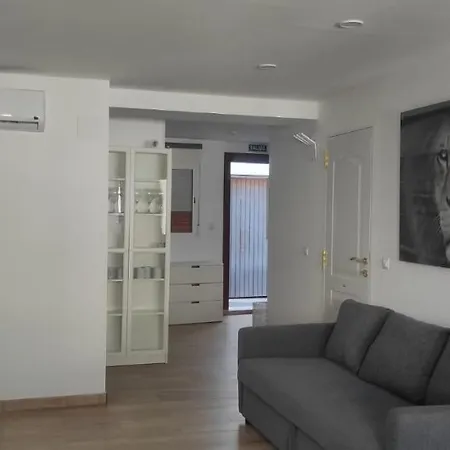 Muy Centrico La Plaza Apartment *